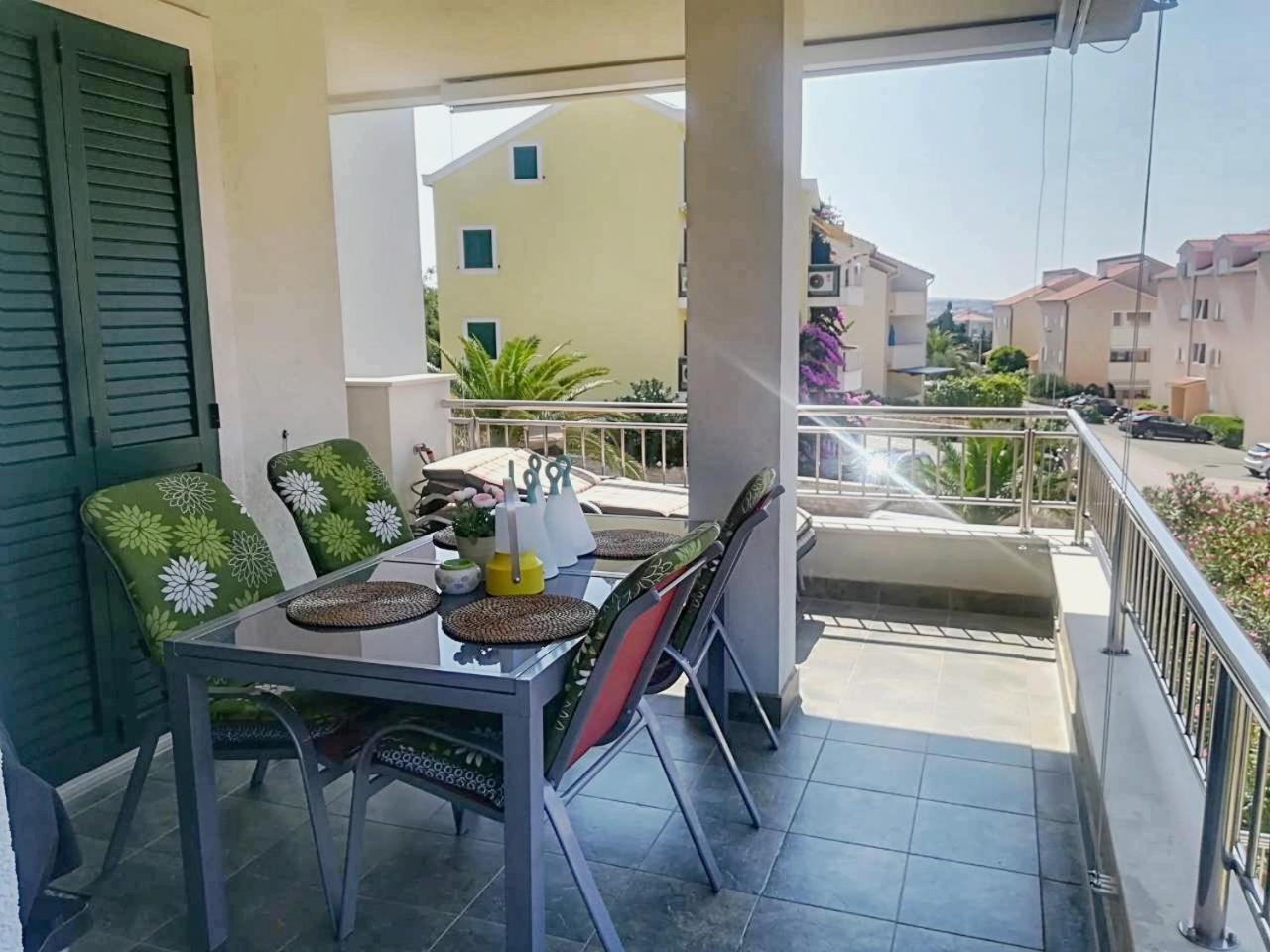 Apartment Zana Новалья Экстерьер фото